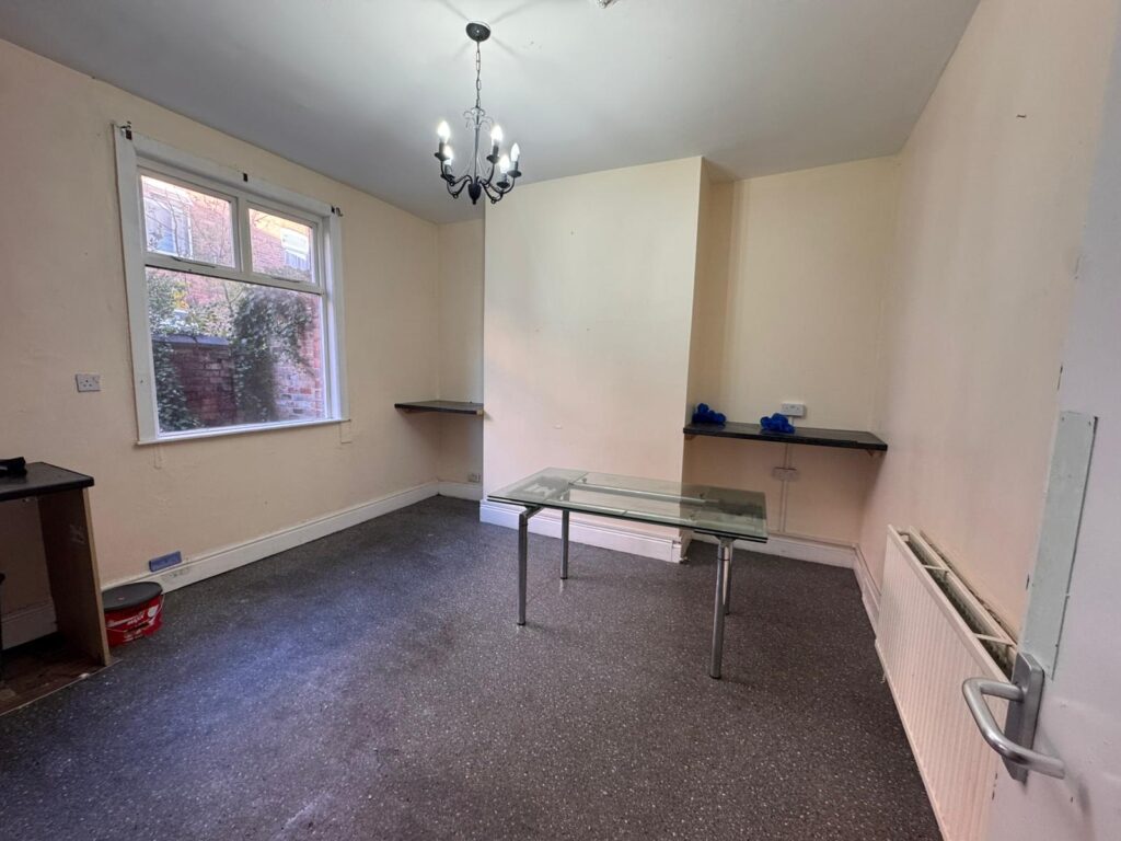 Cliff Avenue - Radcliffe - Greater Manchester - 