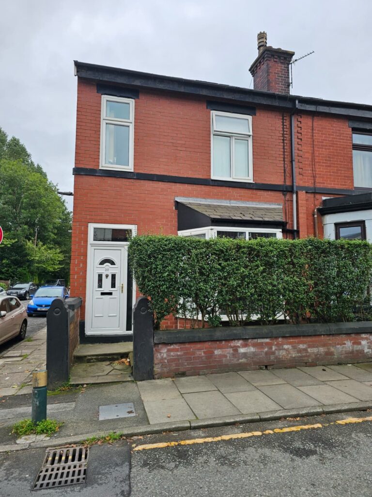 SPRING LANE -RADCLIFFE M26