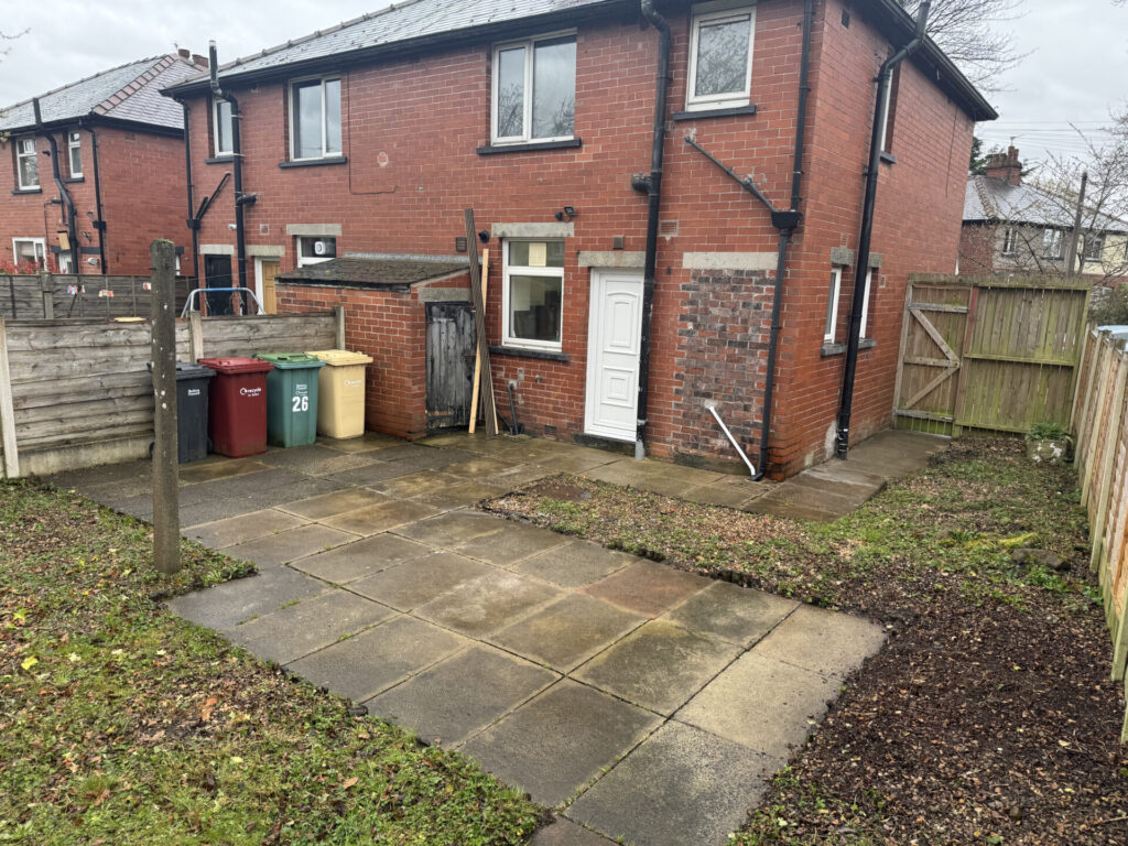 Whitehead Crescent - Radcliffe - Greater Manchester - M26