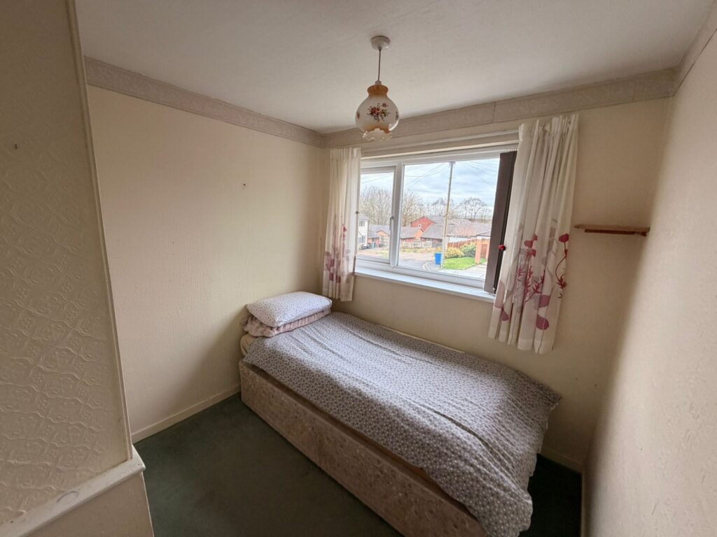 Beech Grove Close - Bury  BL9