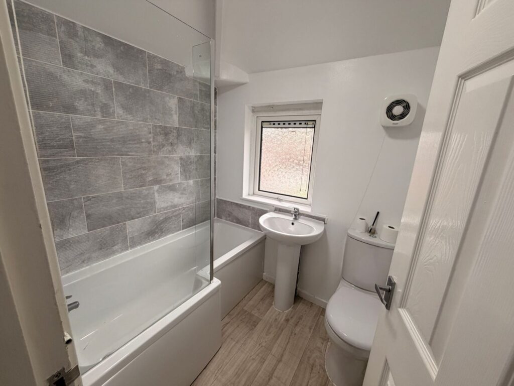 Whitehead Crescent - Radcliffe - Greater Manchester - M26