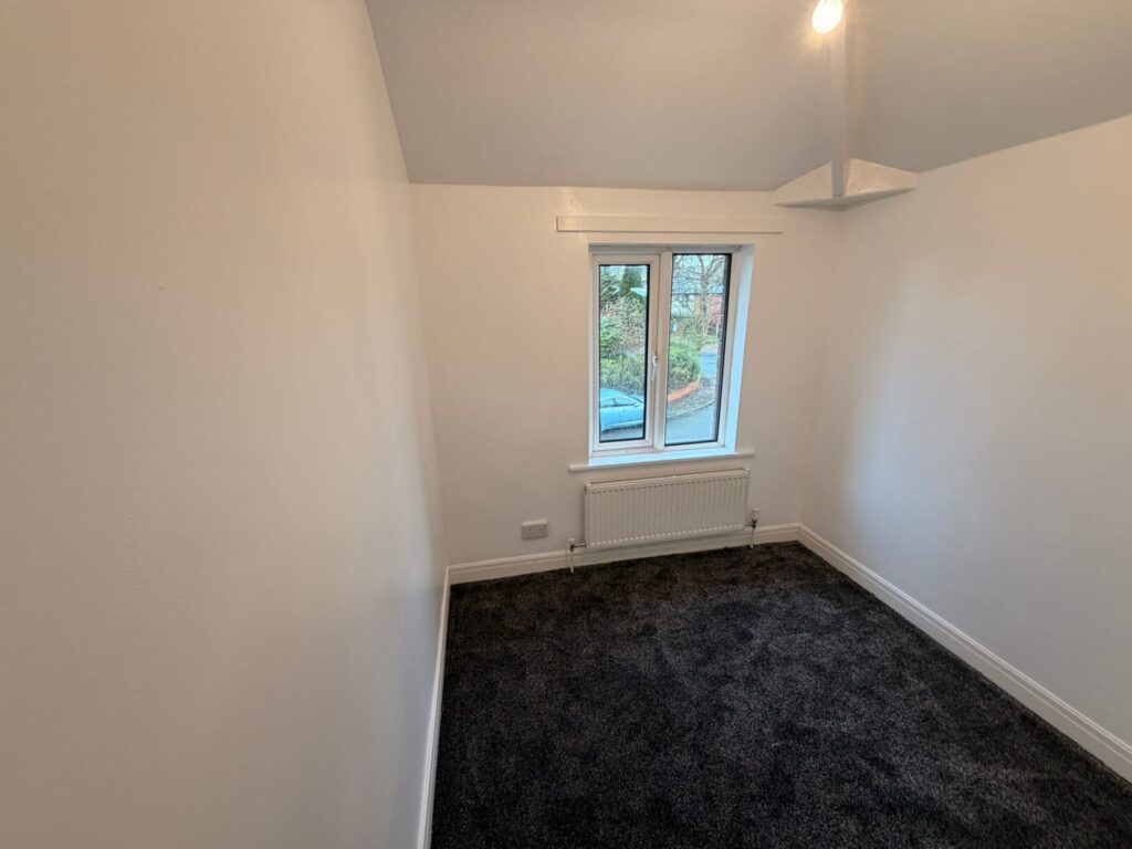 Whitehead Crescent - Radcliffe - Greater Manchester - M26