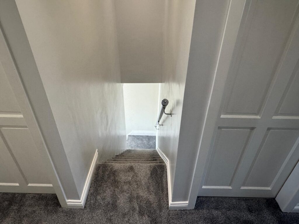 Rochford Avenue - Whitefield  - Greater Manchester - M45