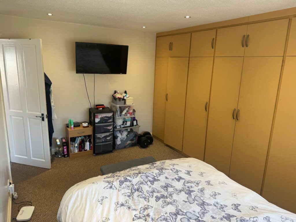 Rochford Avenue - Whitefield  - Greater Manchester - M45