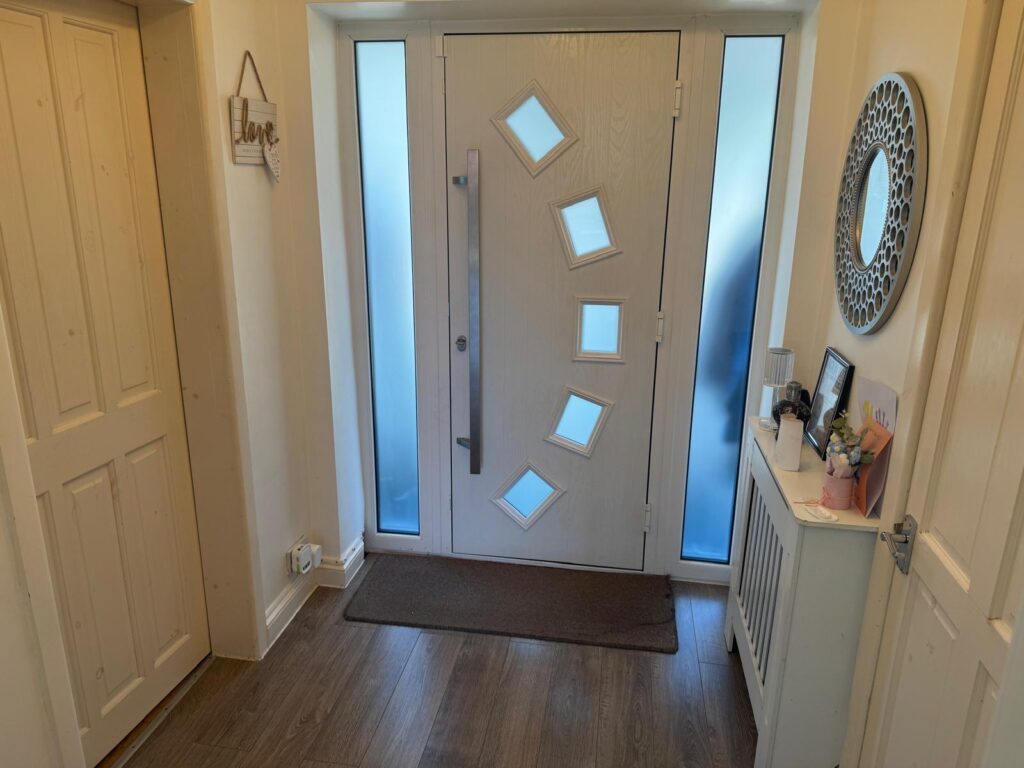 Rochford Avenue - Whitefield  - Greater Manchester - M45