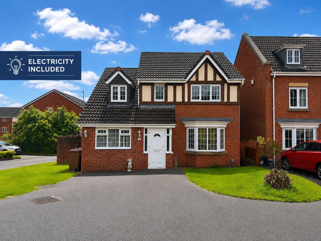Ardenfield Close - Radcliffe - Greater Manchester - M26